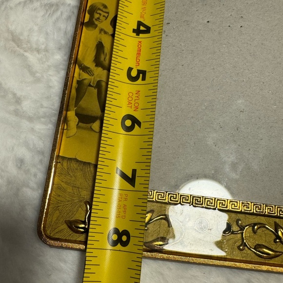 2003 Vintage Sisters Thompson Photo Frame 6X8 Gold Heavy Scrollwork Pearls Fancy - Picture 14 of 15